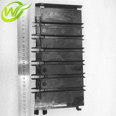 Τα ανταλλακτικά Diebold Opteva 5500 του ATM εκτρέπουν την πόρτα 49242427000A-01 49225219000D